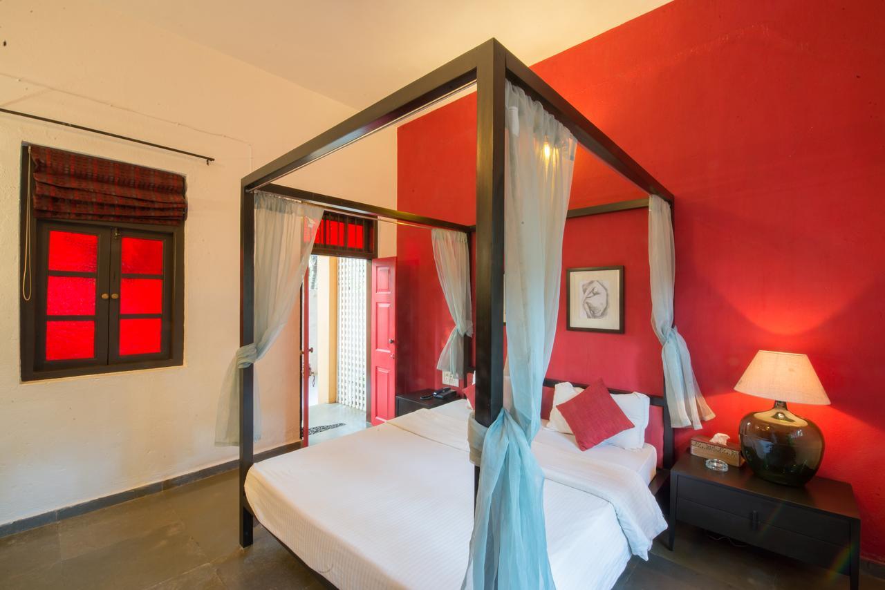Waters Boutique Hotel By Spectrum Holiday Гоа Екстер'єр фото